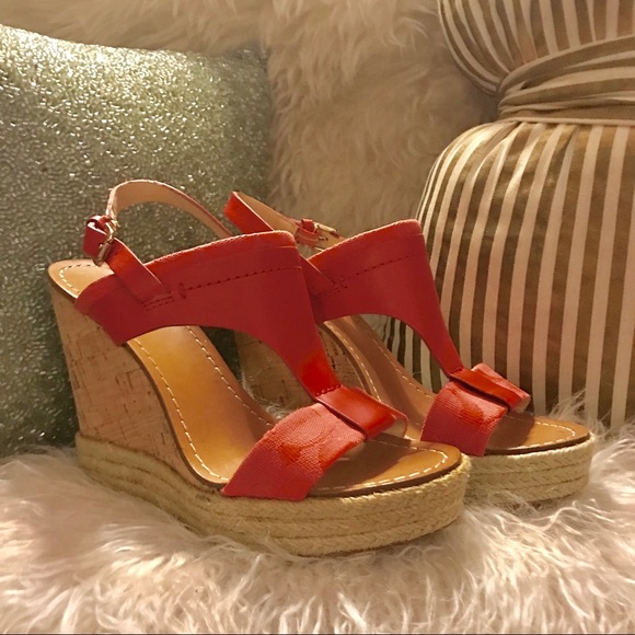 SOLD LOCALLY - Picture 2 of 8